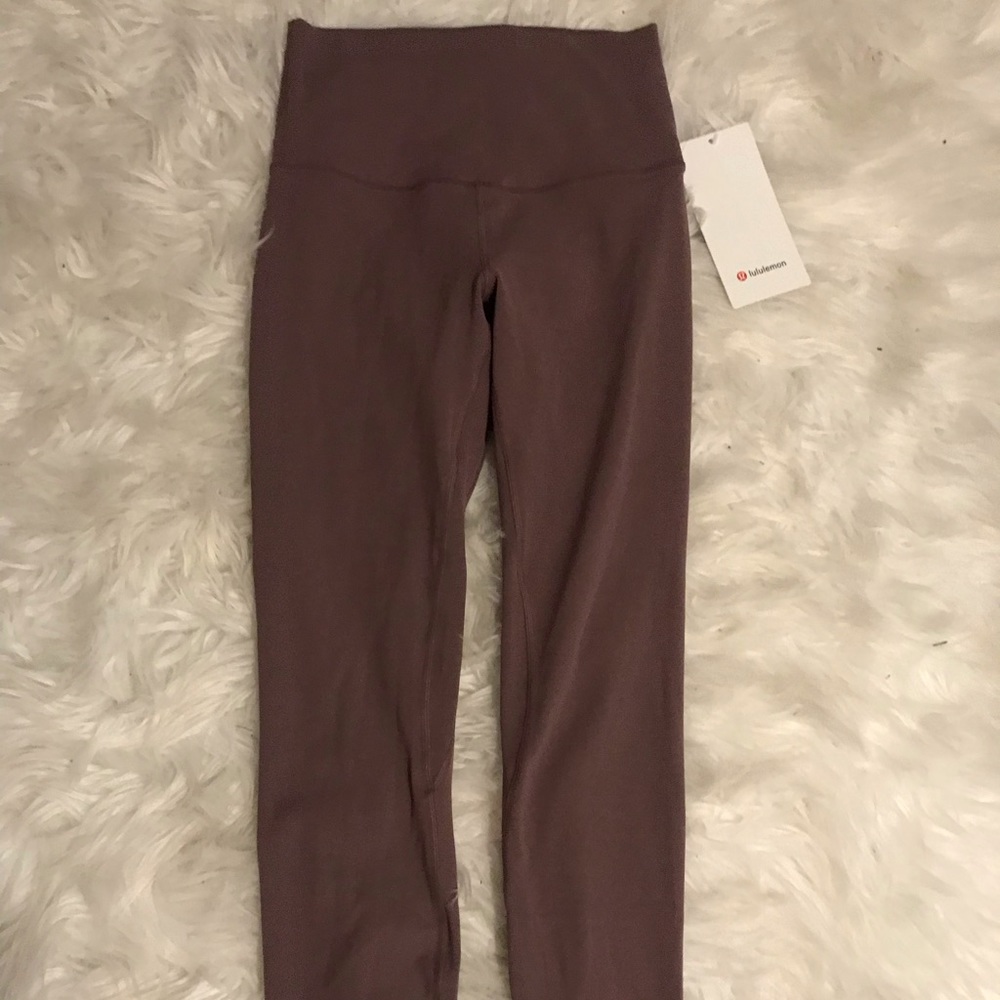 Lulu Lemon align pant 28”